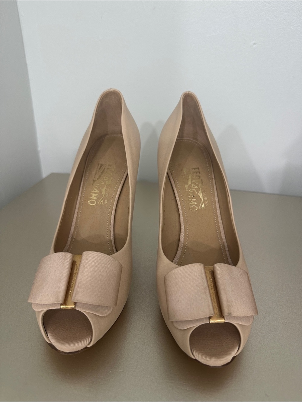 Salvatore Ferragamo Blush Bow Peep-Toe Pumps